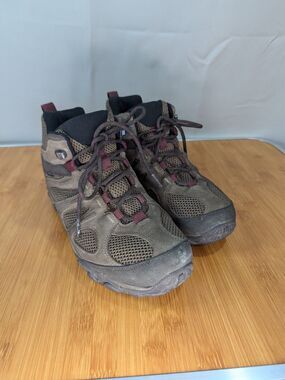Merrell Women's Yokota 2 Mid Waterproof Hiking Boot Brown US 8.5 [Y09]